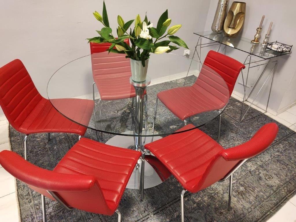 Central Vienna Apartment With Unique 40M2 City Garden & Self Check In ภายนอก รูปภาพ