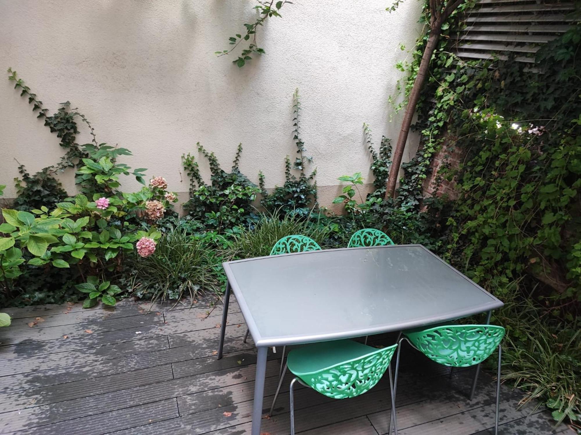Central Vienna Apartment With Unique 40M2 City Garden & Self Check In ภายนอก รูปภาพ